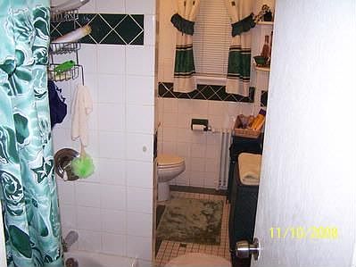 2nd image of 28 1st St