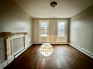 539 East St #B, New Haven, CT 06511