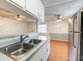 Palms, Hawthorne, CA 90250