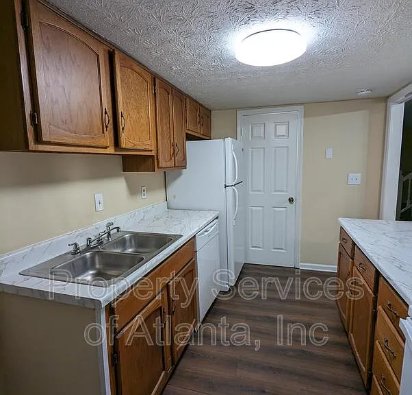 4512 Golf Vista Cir — Photo 14
