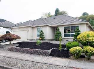 16035 SE Flavel Dr, Portland, OR