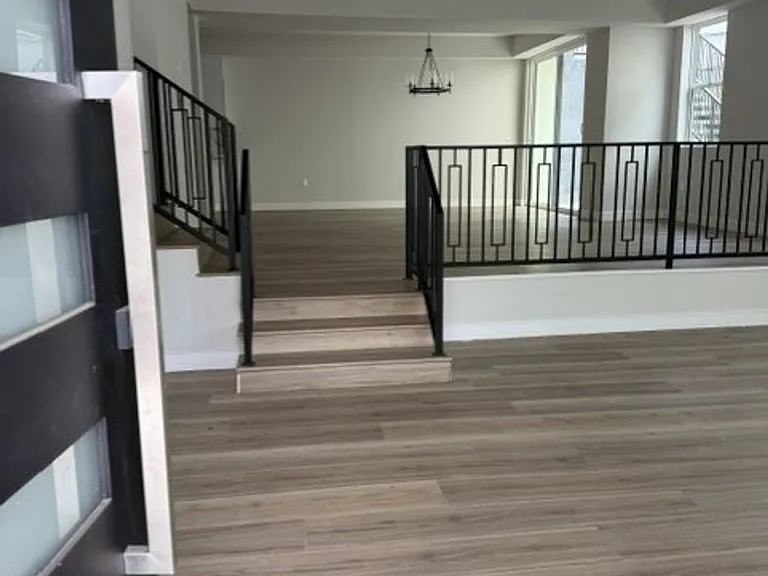 7420 Valaho Ln — Photo 3