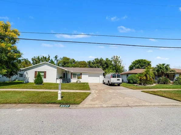 8637 Summer Dr, Hudson, FL 34667