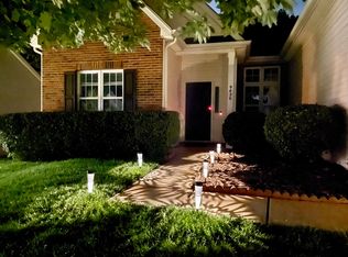 9420 Thatcher Hall Ct, Charlotte, NC 28277