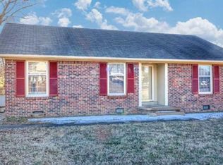 1608 Hollywood Dr, Jackson, TN 38305