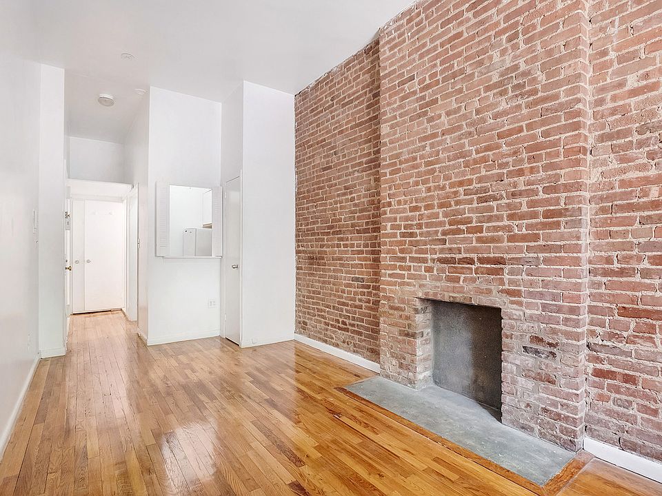 2nd image of 519 E 87th St APT B