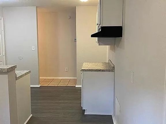3rd image of 1837 W 28th St