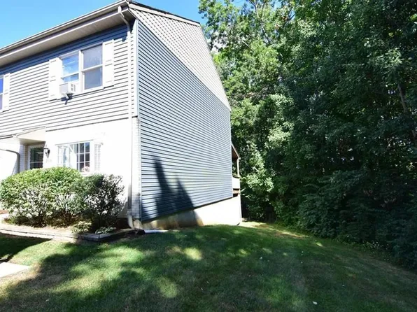 2095 Mary Ellen Ln, State College, PA 16803