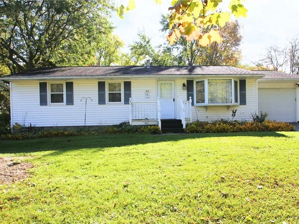 32 Jamee Ln, Rochester, NY 14606