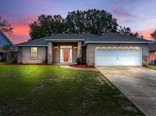 520 Risen Star Dr, Crestview, FL 32539