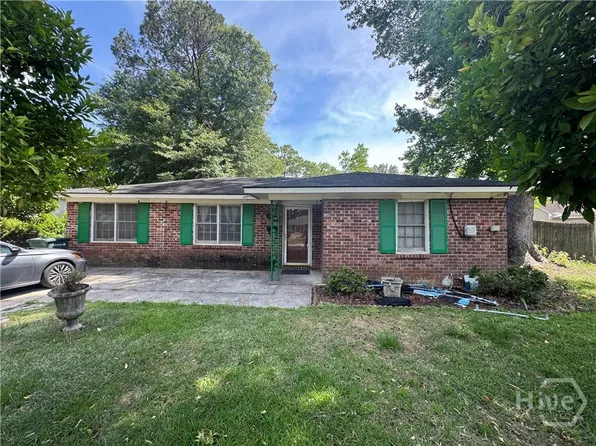 1301 E 70th Street, Savannah, GA 31404
