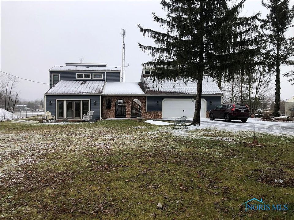 1st image of 740 Seneca Dr