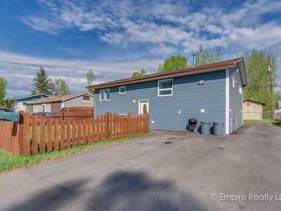 1527 Noble St, Fairbanks, AK, 99701