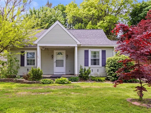 109 Britton Rd, Rochester, NY 14612