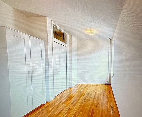 4th image of 219 Avenue A #7