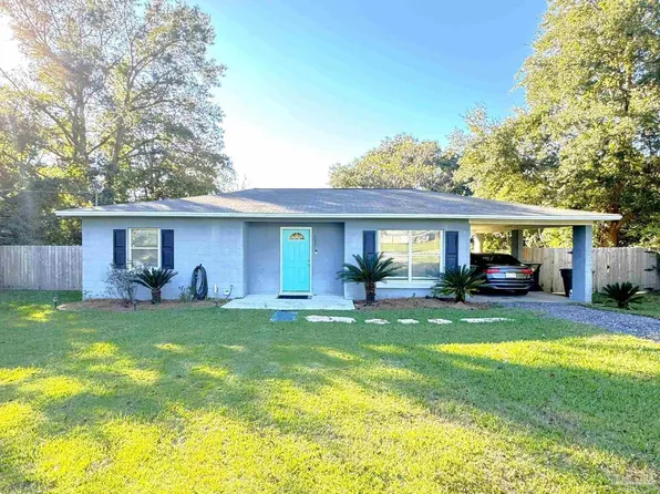 7221 Yoshida St, Pensacola, FL 32526