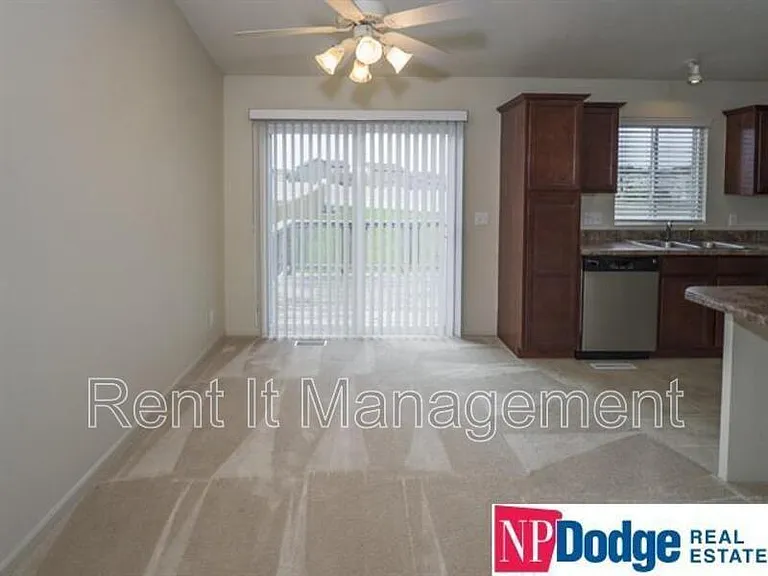 4701 N 168th Ave — Photo 15