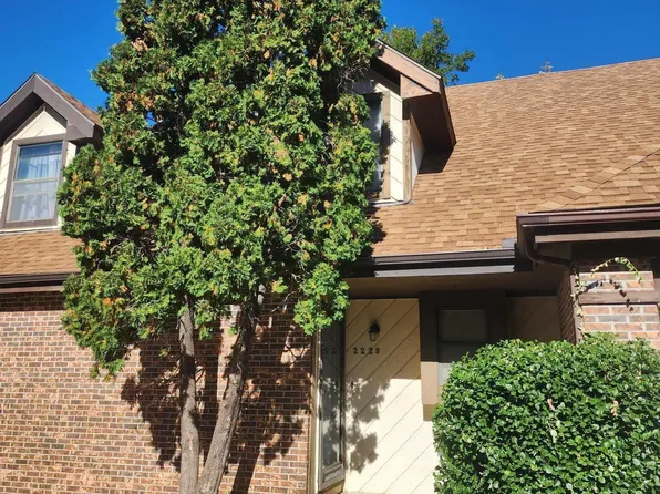 2229 W 23rd Ave, Emporia, KS 66801