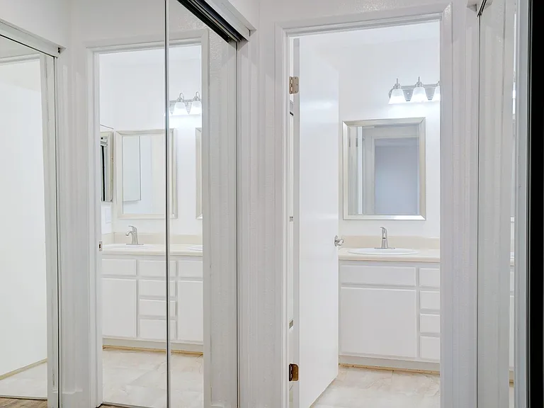 453 Ivy St — Photo 7