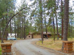 25311 N Lords Ln, Chattaroy, WA 99003