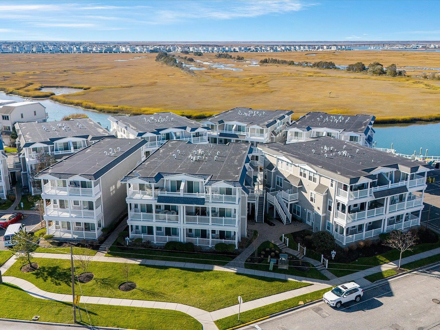 700 Ocean Dr APT B5, Avalon, NJ 08202 | Zillow