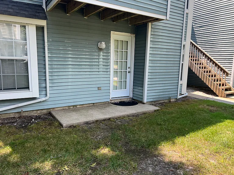 229 Meadow Ridge Rd — Photo 10