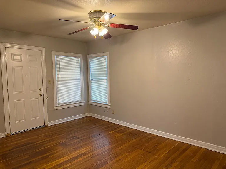 237 Pershing Ave #4 — Photo 8