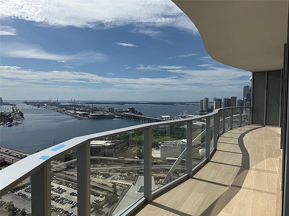 3rd image of 1400 Biscayne Blvd #3506
