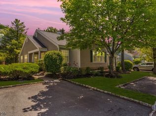 376 Finch Ln, Bedminster, NJ 07921