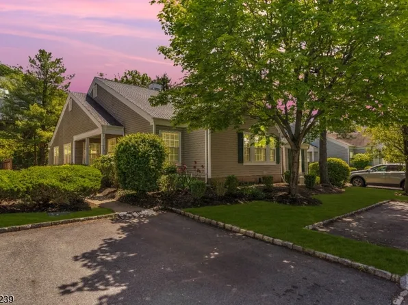 376 Finch Ln, Bedminster Twp., NJ 07921