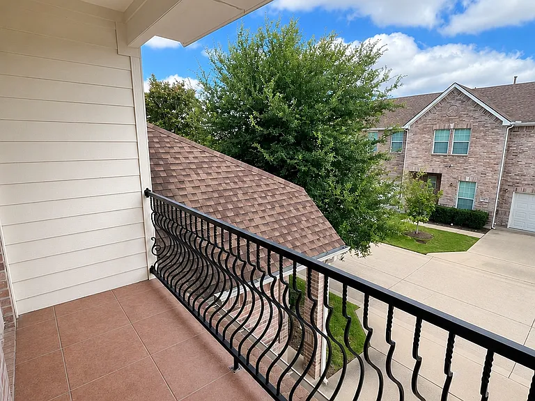 6406 Shakespeare Pl — Photo 12