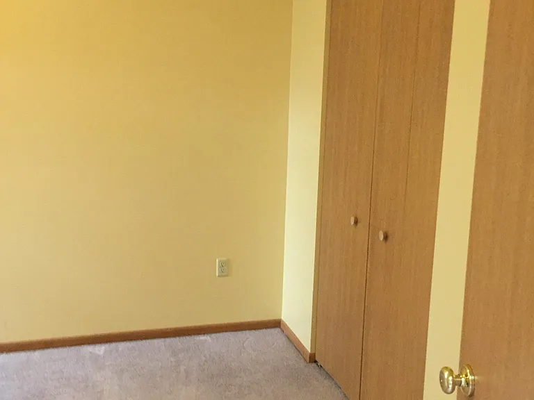 111 Kathleen St #6 — Photo 5