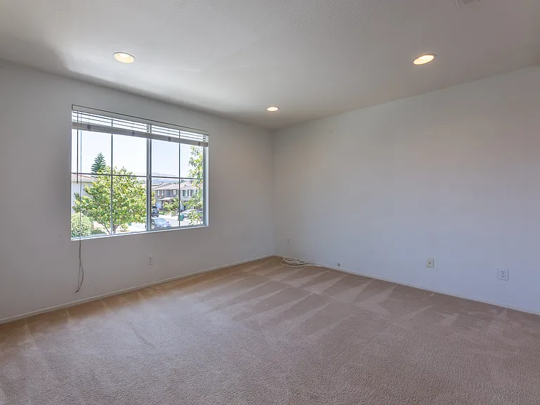 14 Monument Pl — Photo 43