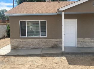 617 W Apache St #1, Farmington, NM 87401