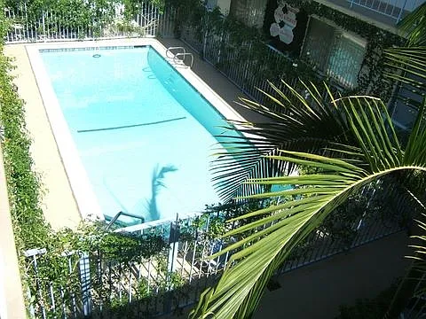 1 bed, 1.0 bath, $2,195 — Photo 3