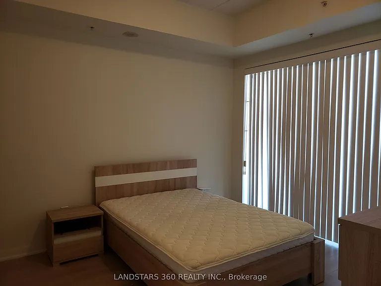 318 Spruce St #1006 — Photo 10