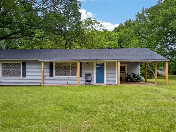 180 W 1st Ave, Rusk, TX 75785