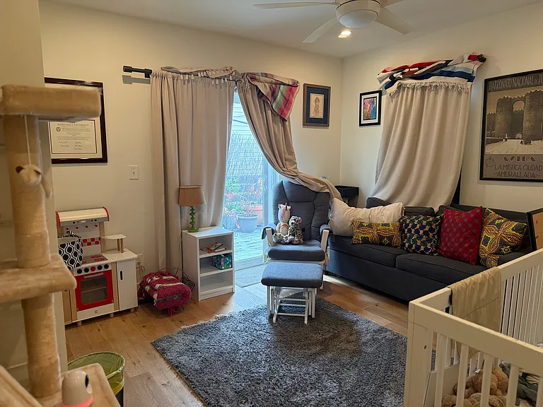 3202 Elliott St — Photo 15
