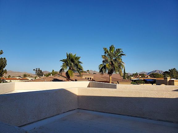 Roof top balcony view east