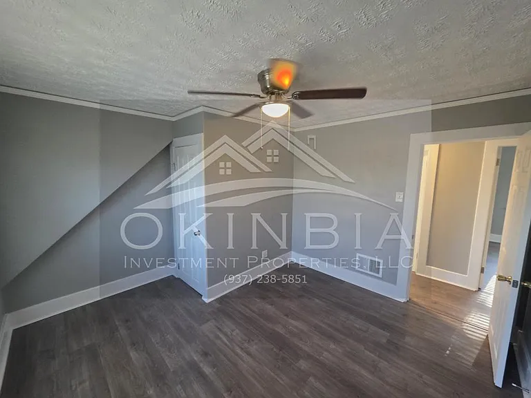 1815 Catalpa Dr — Photo 17