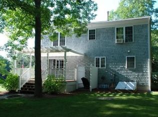 3 Spectacle Rd, East Sandwich, MA 02537
