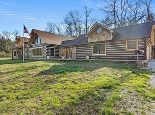 1160 Puckett Rd, Lawrenceburg, KY 40342