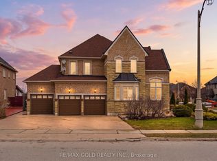 2 Calderstone Rd, Brampton, ON L6P2A4