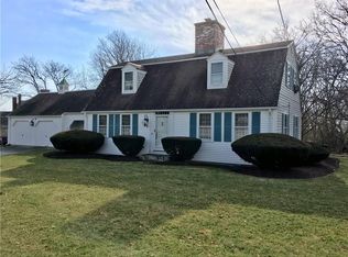 46 Bliss Mine Rd, Middletown, RI 02842