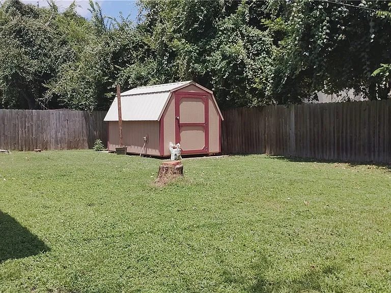 3203 Heatherwood Dr — Photo 23