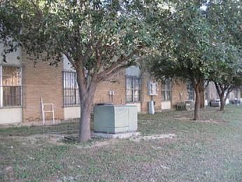 2nd image of 5302 Springfield Ave Unit 221