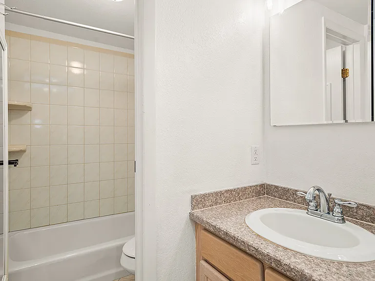 55 Upper Woodbridge Rd #G-3 — Photo 25