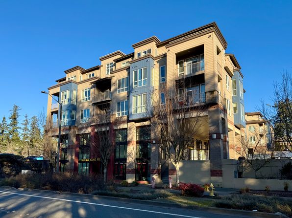 2222 152nd Ave NE APT 202