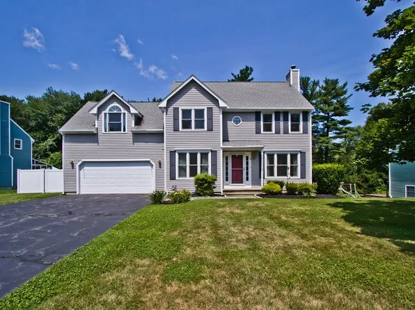 16 Pheasant Hill Dr, Shrewsbury, MA 01545