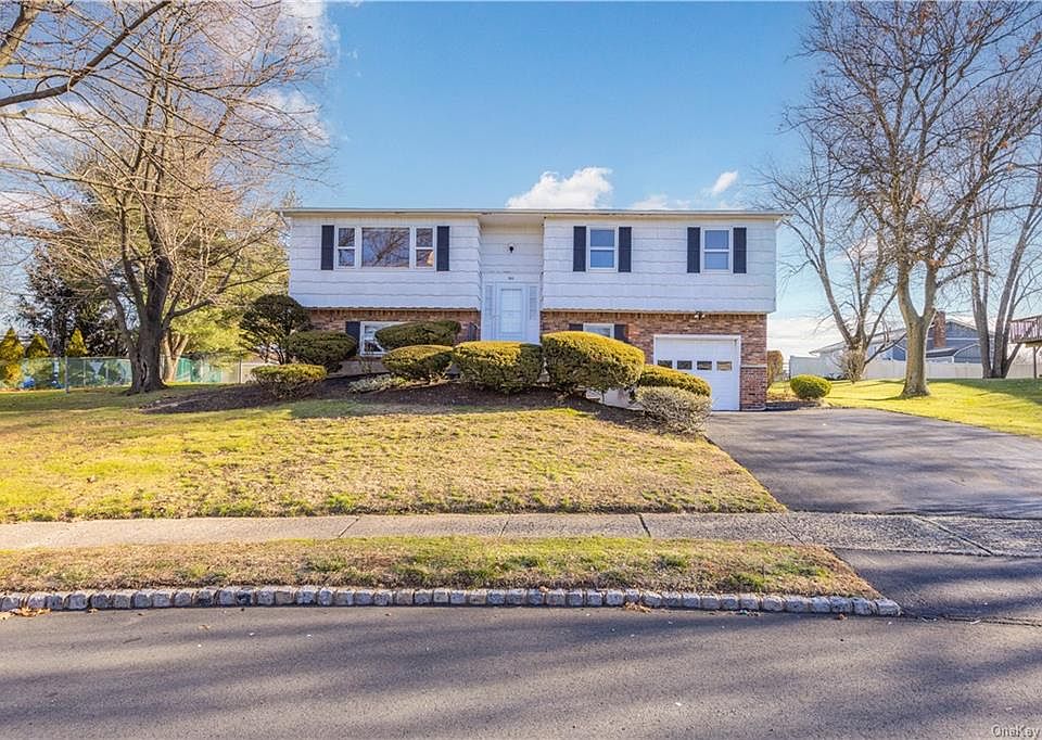 160 Lake Nanuet Drive, Nanuet, NY 10954 Zillow